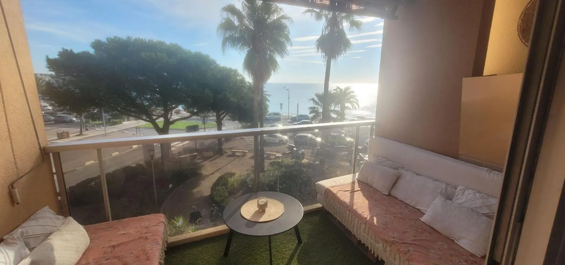 Appartement Bord De Mer Frejus