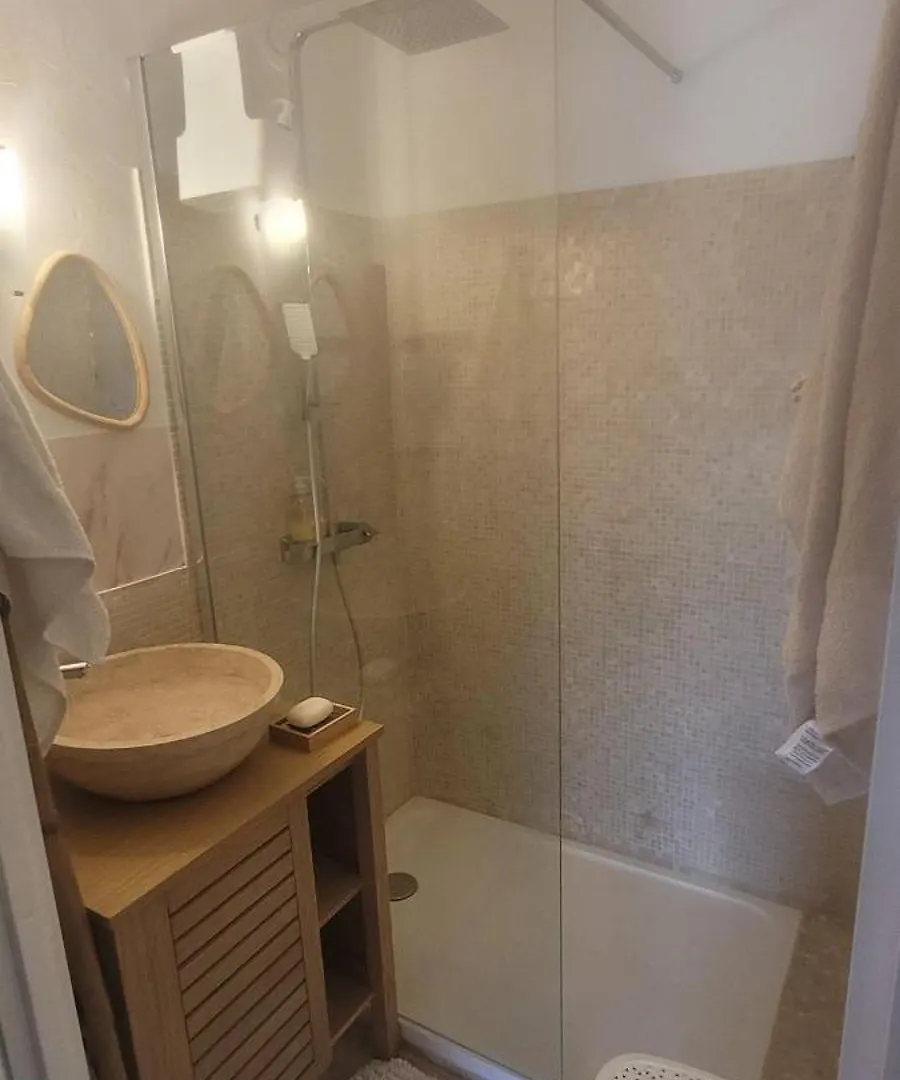 Appartement Bord De Mer Frejus Apartment
